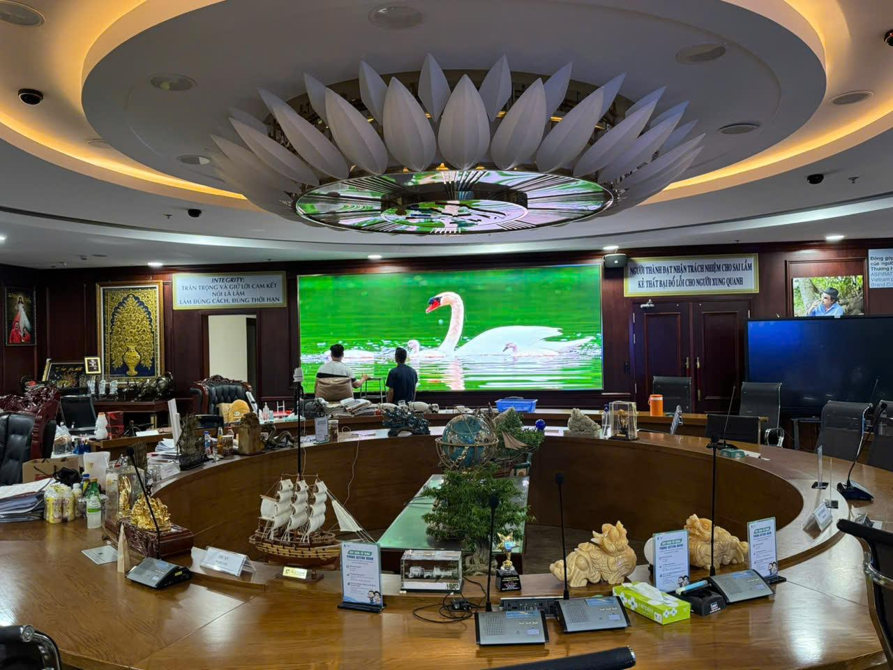 Màn hình led hội nghị 